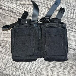 5.11 Double mag pouch, molle attachment